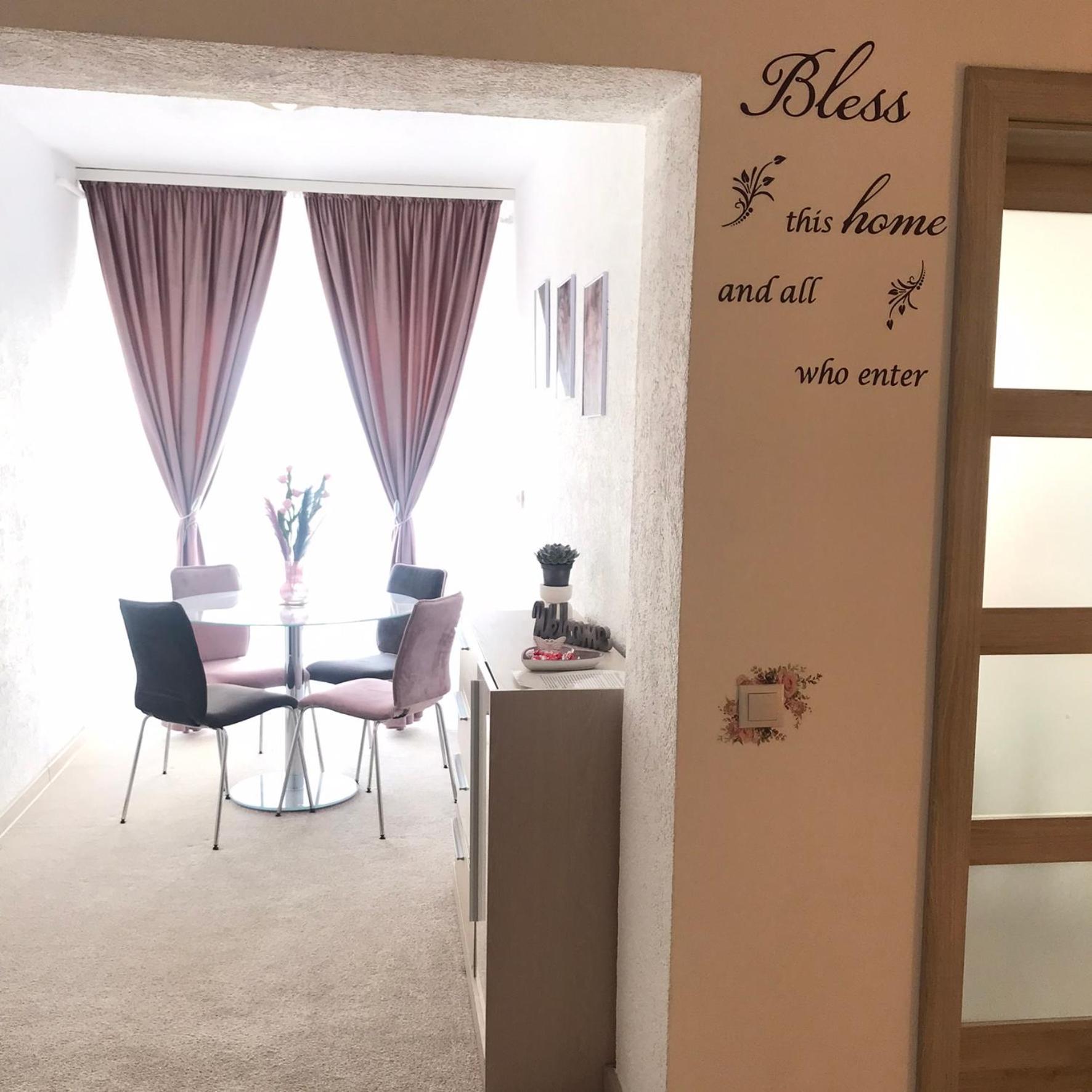 Apartment Happy *